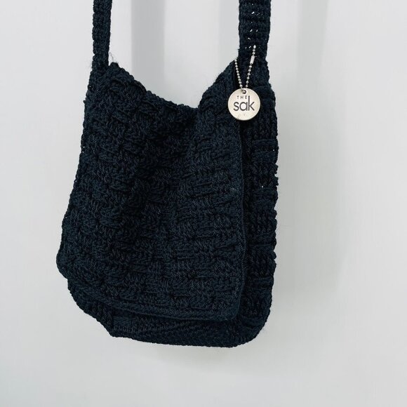 The Sak Women's Crochet Shoulder Bag Flap Top Hippie Boho Beach Travel - Picture 3 of 10